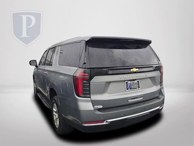 Certified 2025 Chevrolet Suburban LS image 8