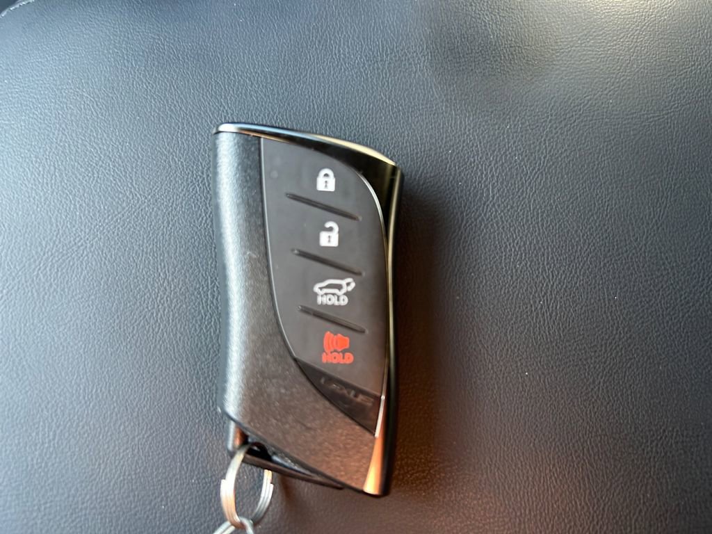 Used 2026 Lexus GX 550 AWD/4WD image 31
