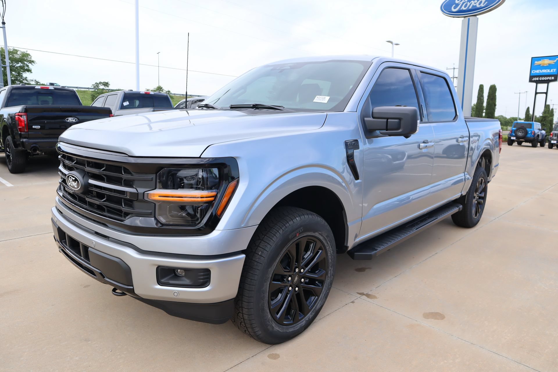 New 2026 Ford F150 XLT w/ Equipment Group 302A MID AWD/4WD image 12