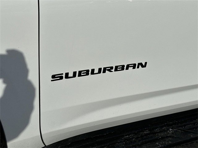 Used 2023 Chevrolet Suburban RST image 31