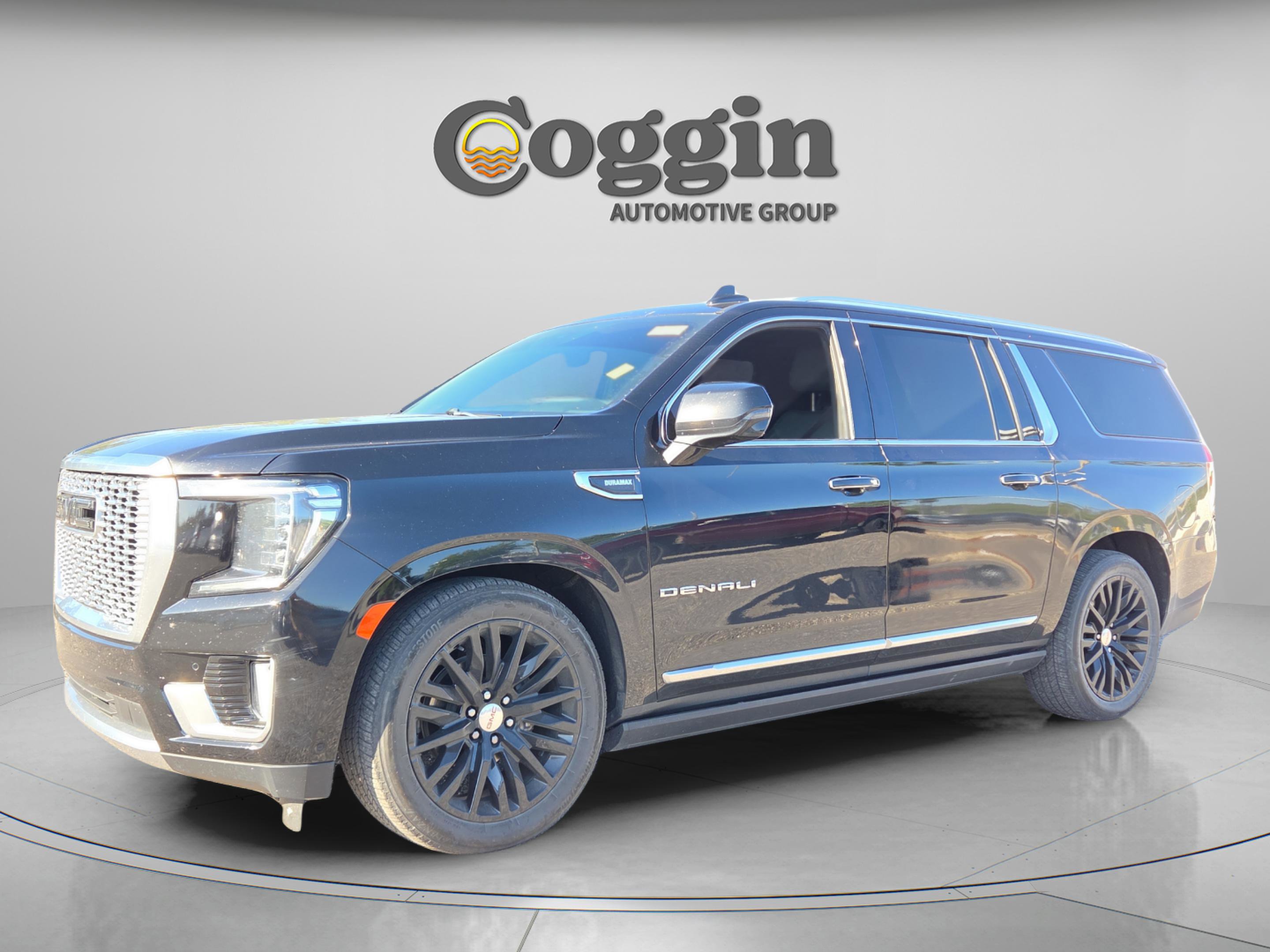 Used 2023 GMC Yukon XL Denali w/ Denali Reserve Package image 1