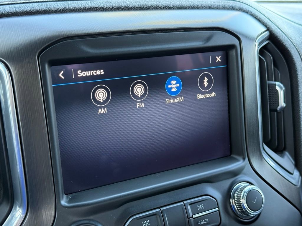 Used 2021 GMC Sierra 1500 AT4 image 4