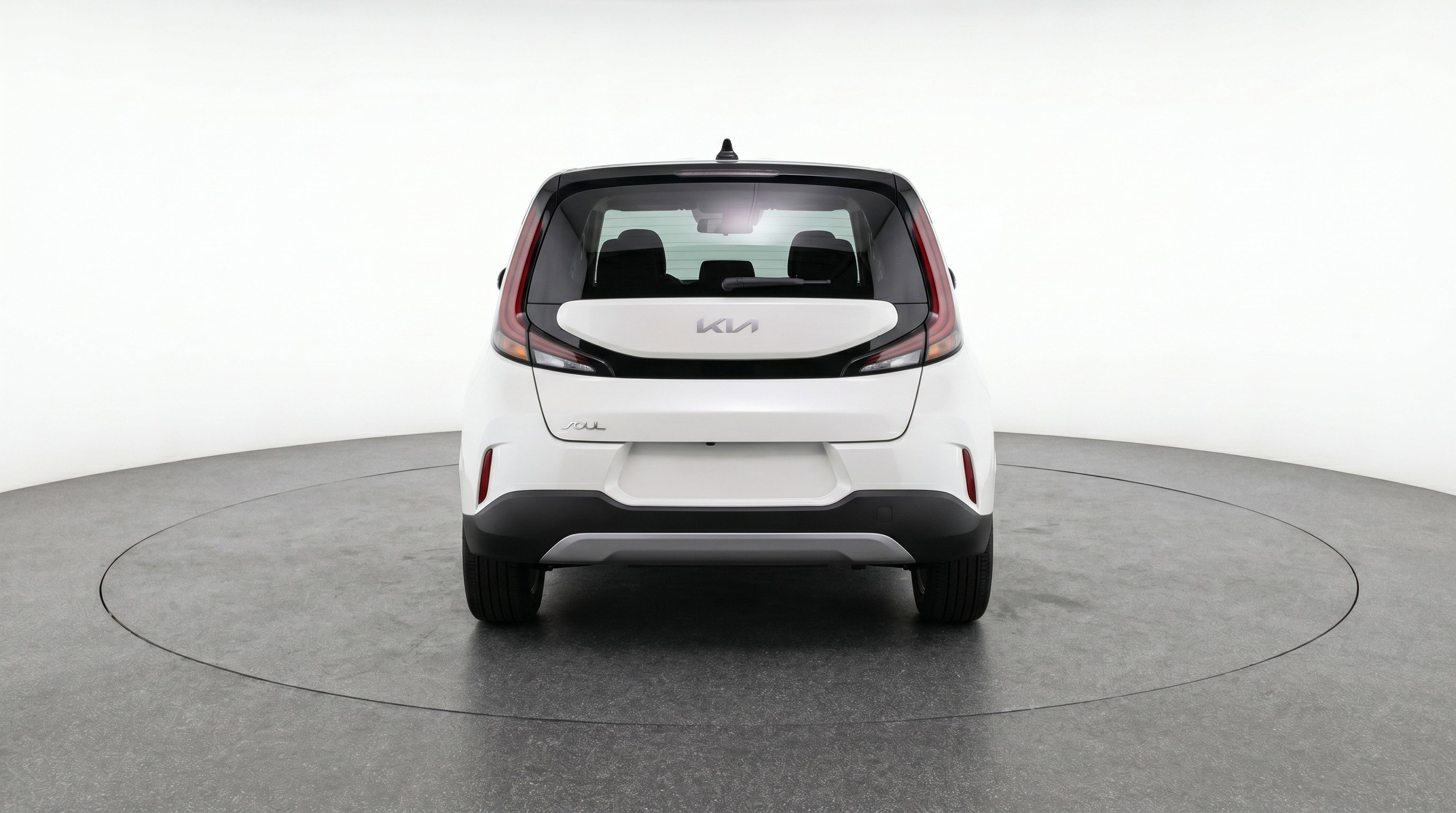 Used 2025 Kia Soul LX w/ LX Technology Package FWD image 7