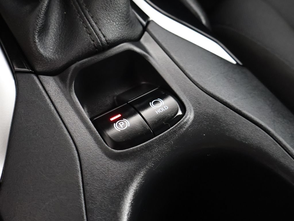 Used 2023 Toyota Corolla Cross LE FWD image 45