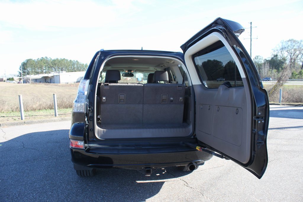 Used 2017 Lexus GX 460 Premium image 23