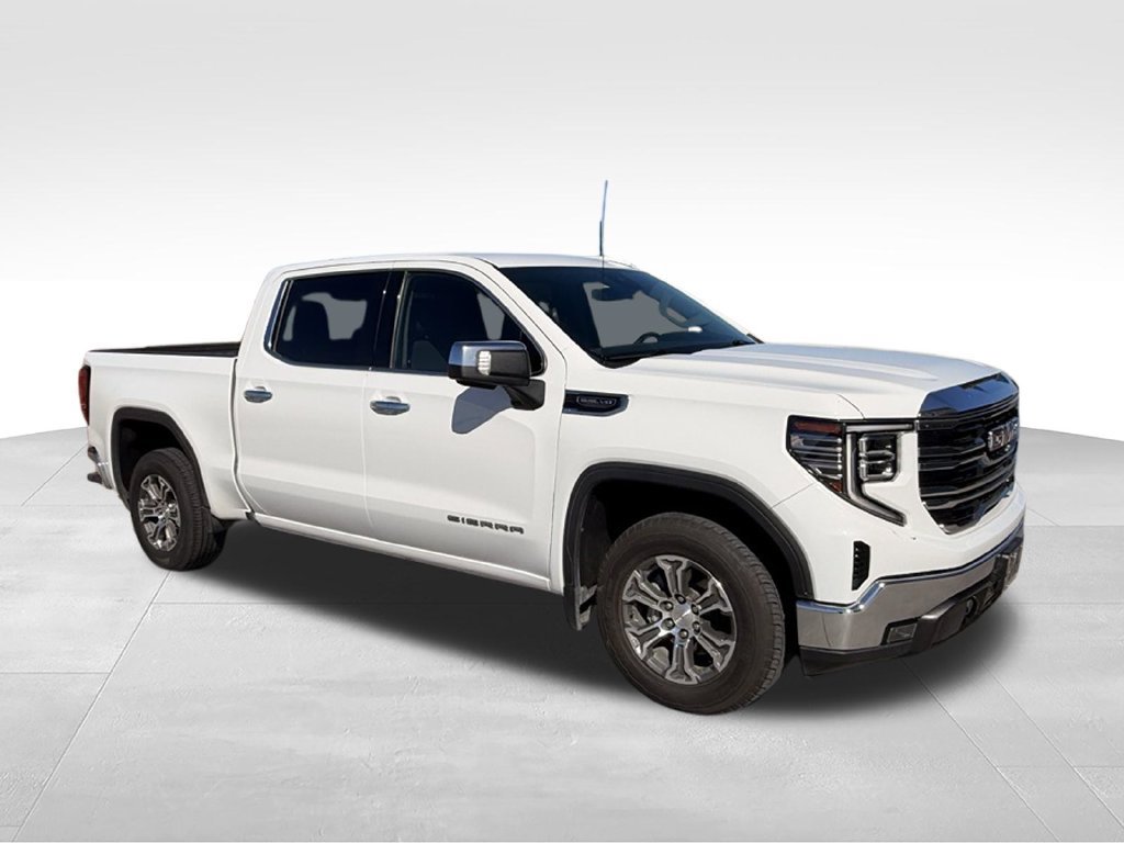 Used 2025 GMC Sierra 1500 SLT RWD image 5