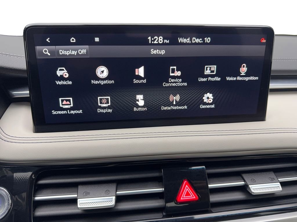 Used 2025 Genesis G70 2.5T image 64