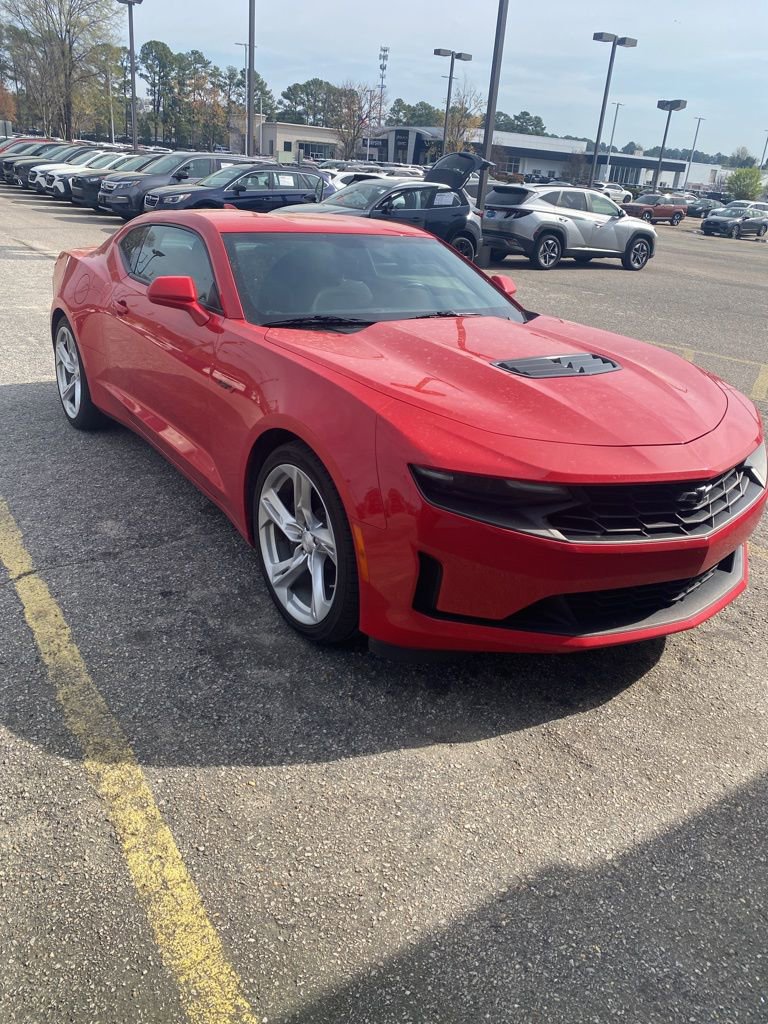 Used 2022 Chevrolet Camaro LT image 2