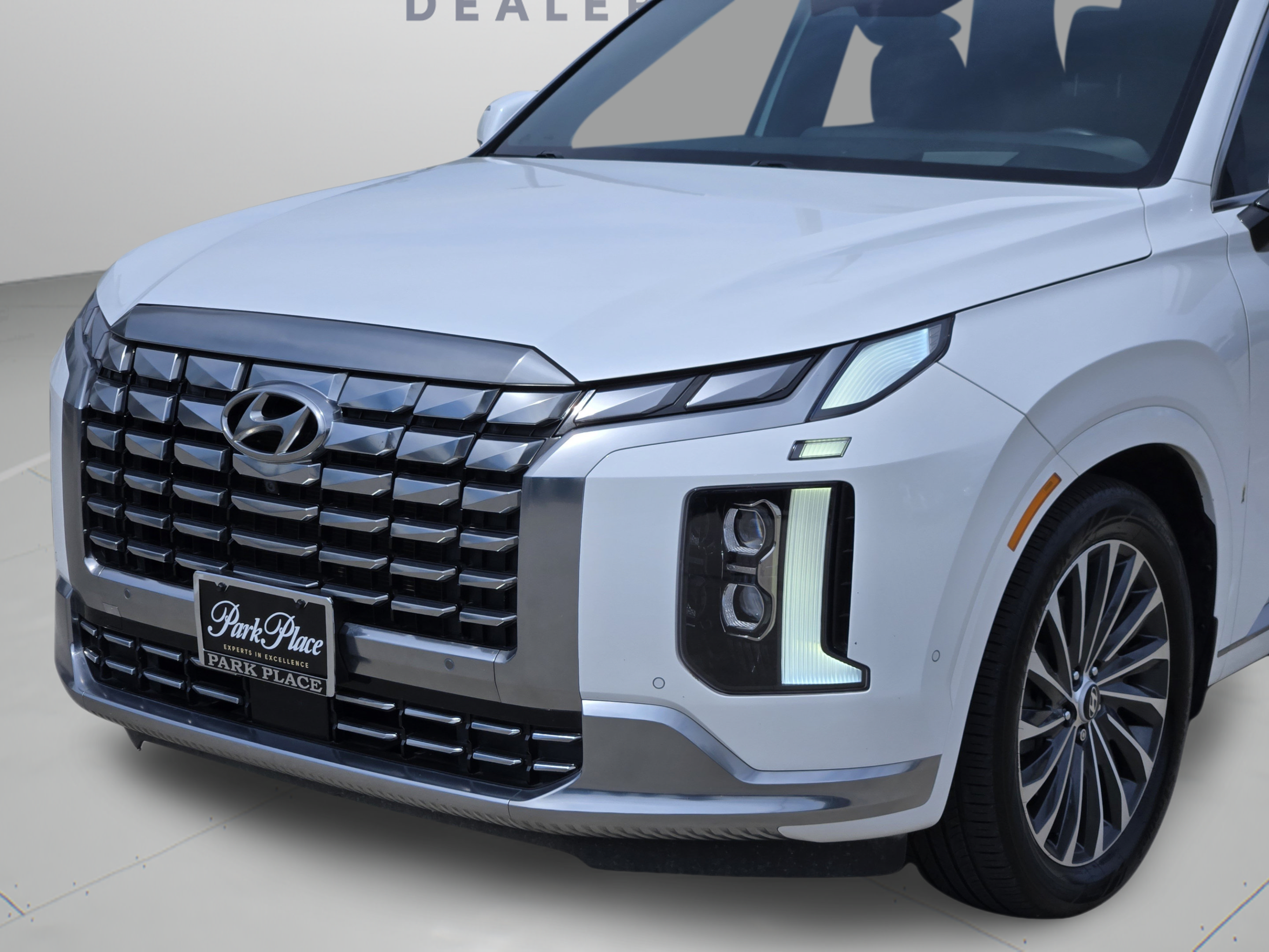 Used 2024 Hyundai Palisade Calligraphy FWD image 35