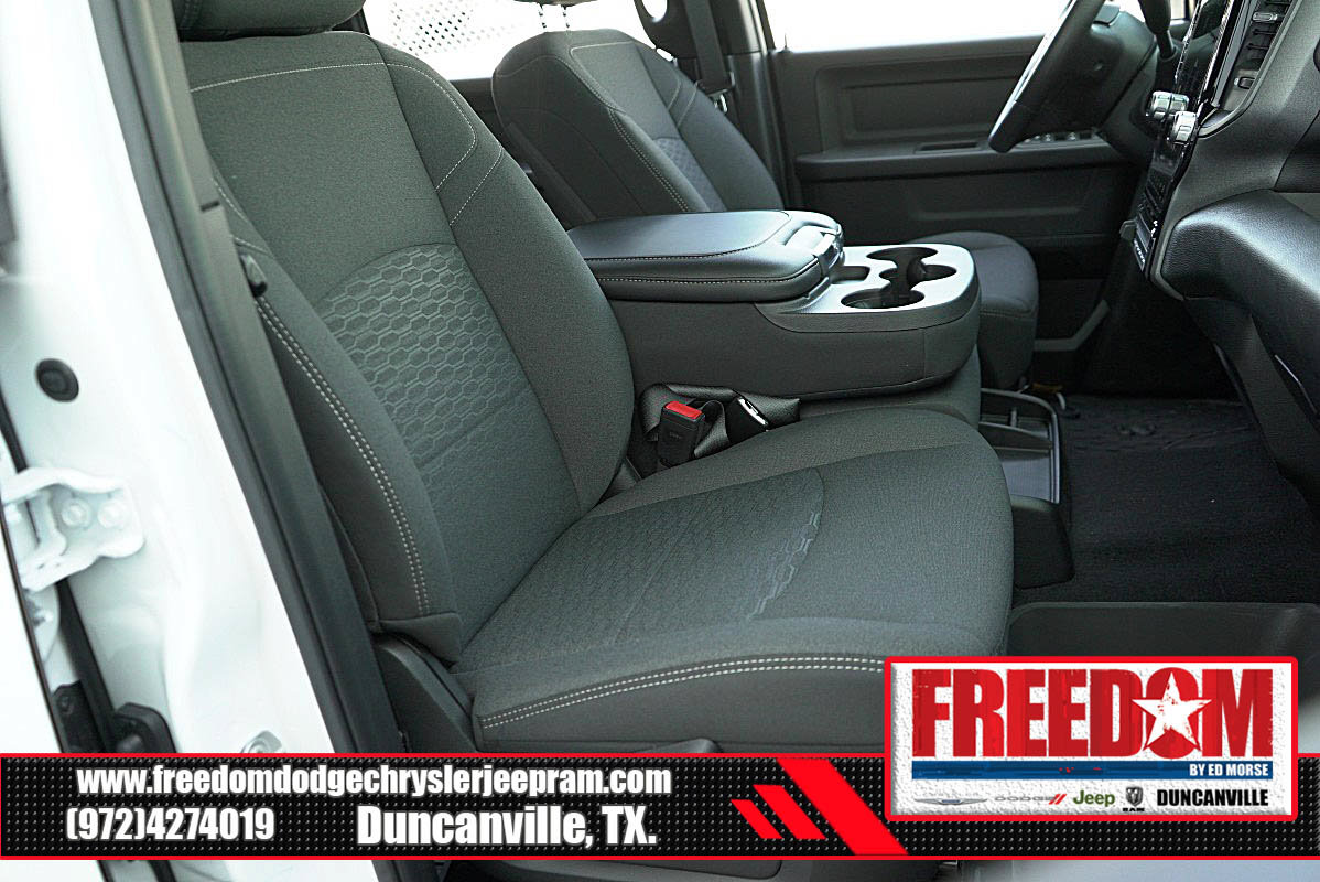 New 2025 RAM 2500 Tradesman AWD/4WD image 16