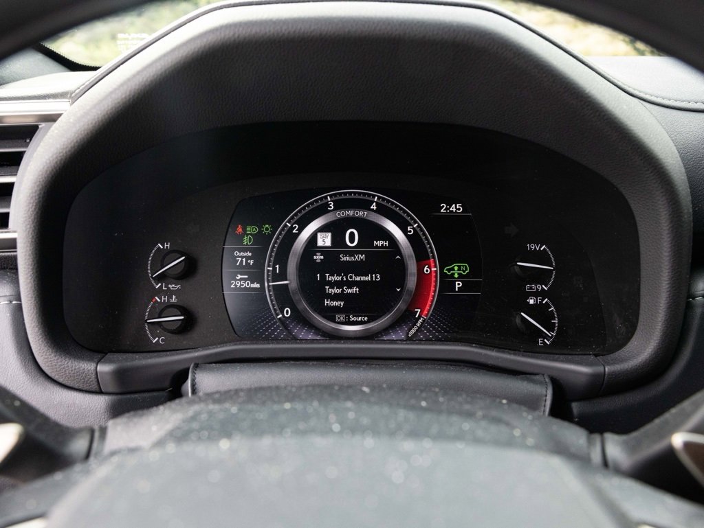 Used 2024 Lexus LX 600 4WD w/ Luxury Package image 25