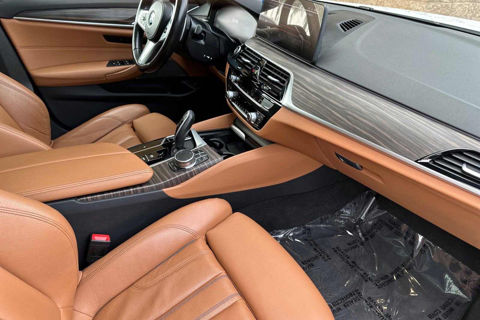 Used 2023 BMW 540i w/ M Sport Package image 16