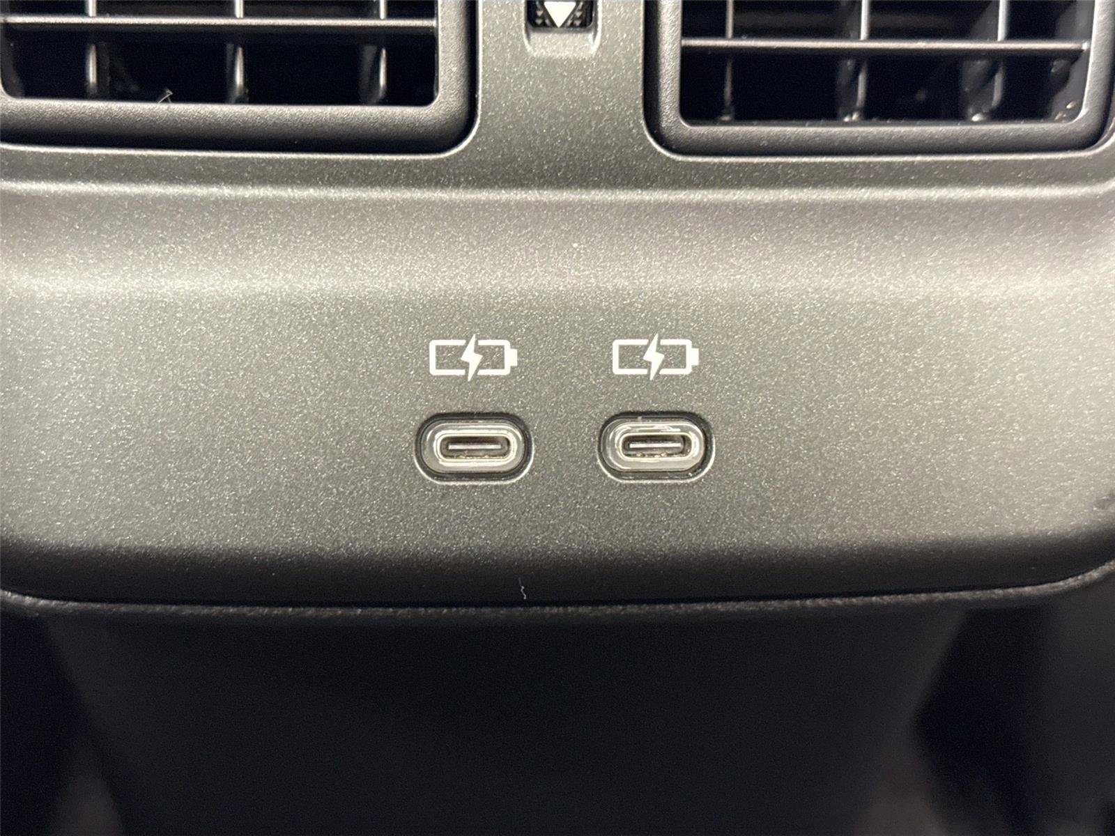 Certified 2023 Toyota Crown AWD/4WD image 40