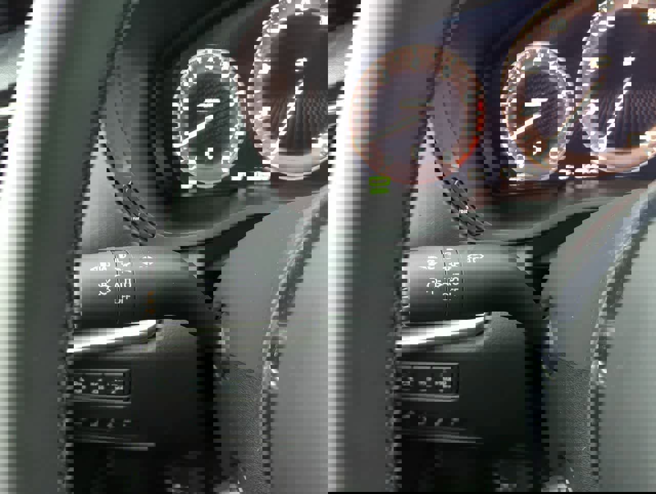 Used 2025 MAZDA CX-70 3.3 Turbo S w/ Premium Package image 26