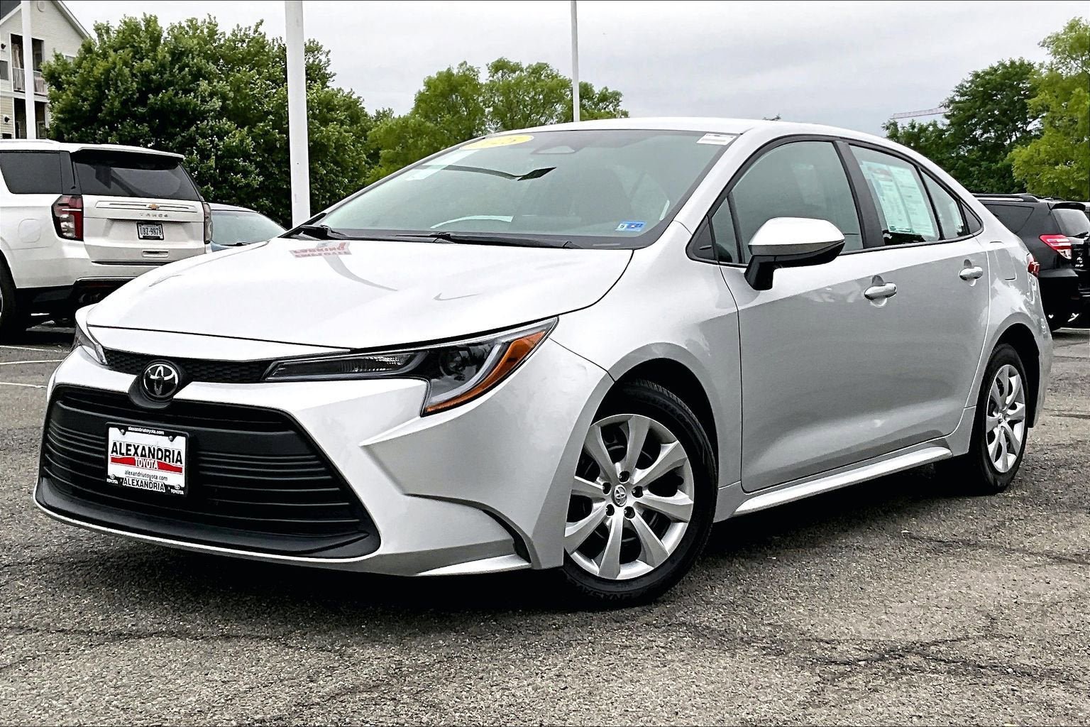 Used 2025 Toyota Corolla LE