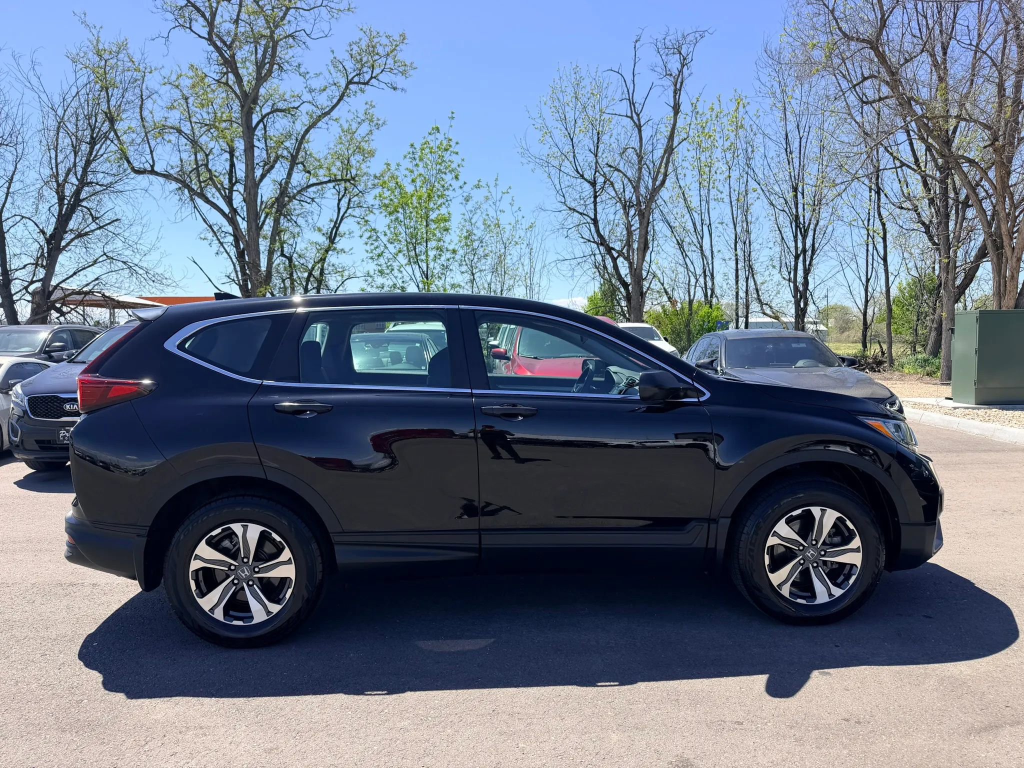 Used 2021 Honda CR-V LX image 7