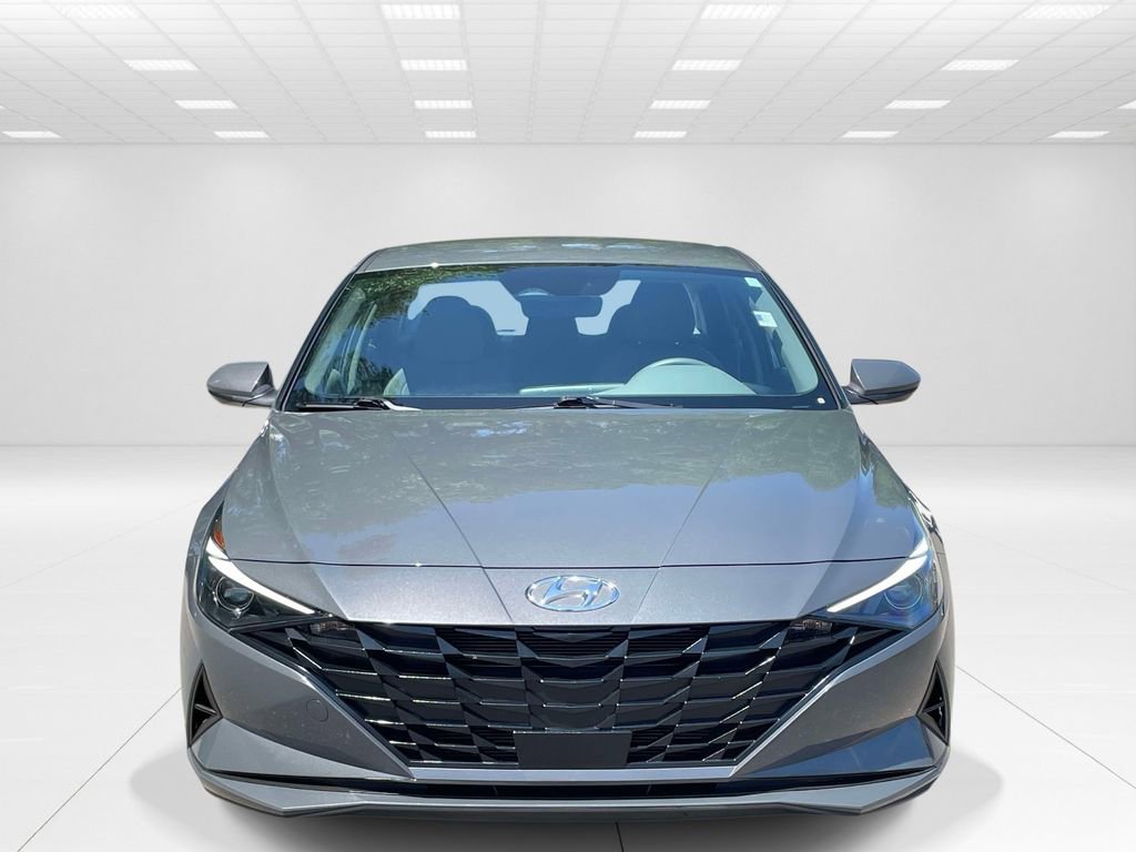 Certified 2023 Hyundai Elantra SEL w/ Convenience Package FWD video 2