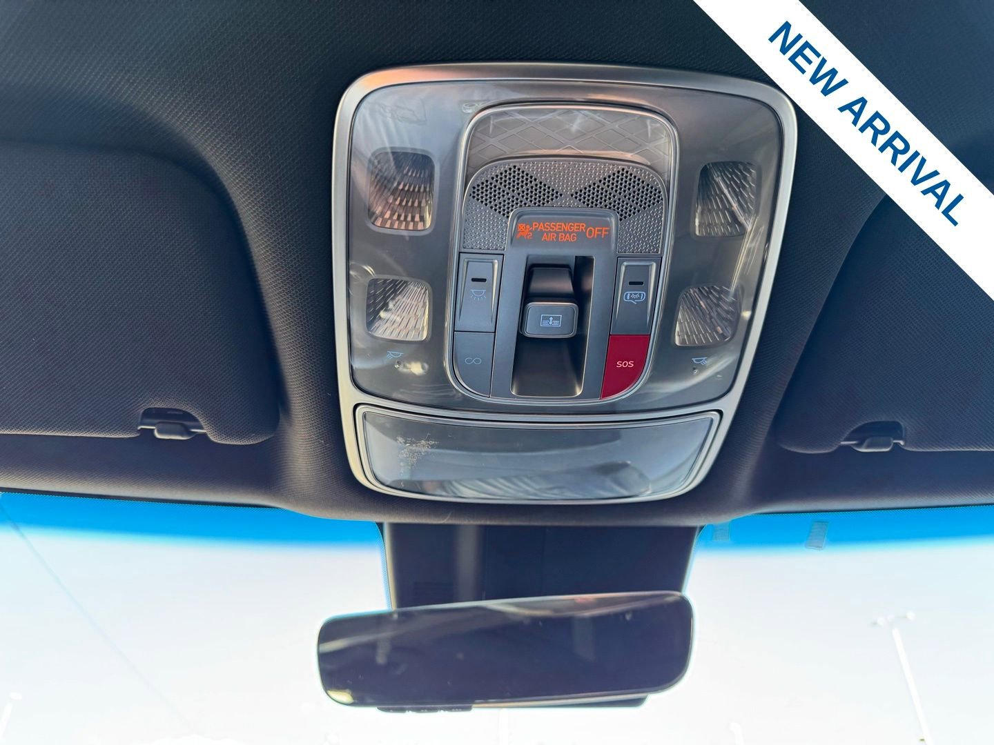 Used 2025 Genesis GV60 Advanced image 27