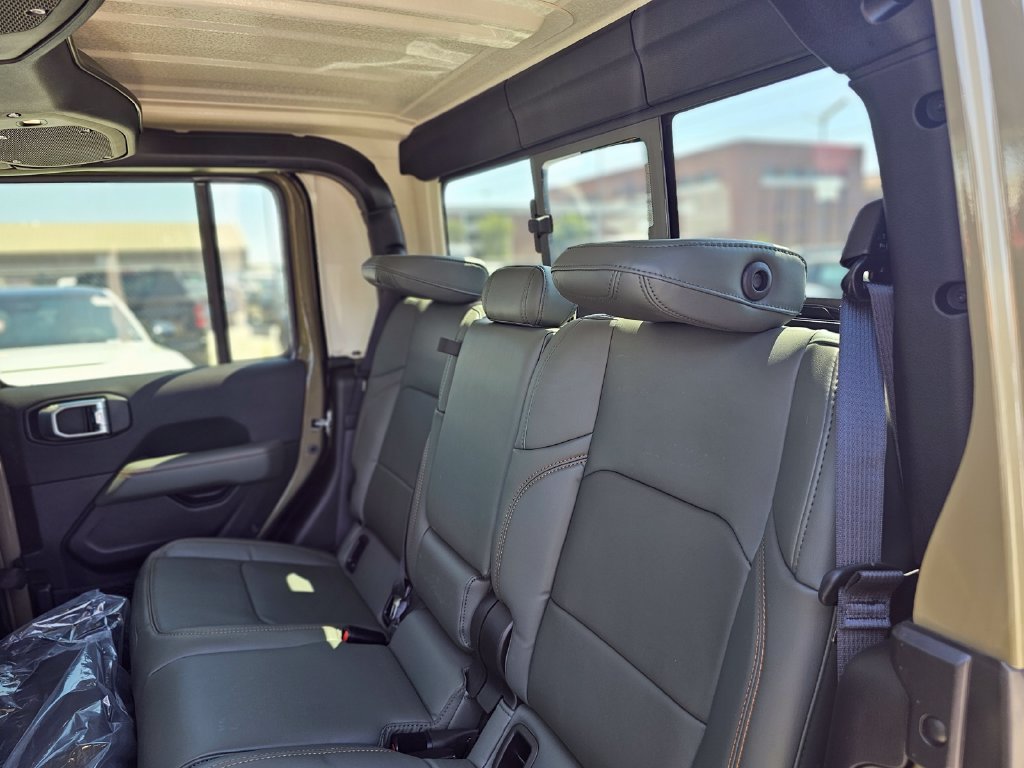 New 2026 Jeep Gladiator Mojave AWD/4WD image 26