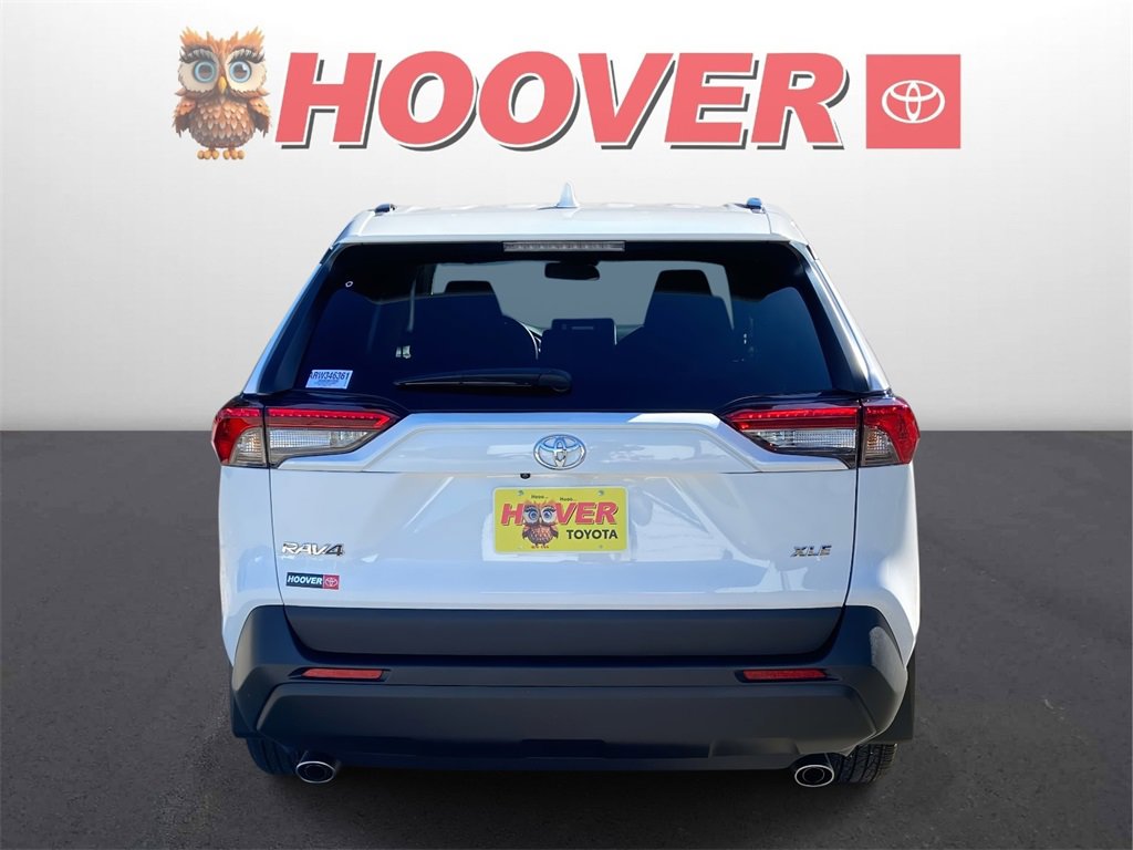 Used 2024 Toyota RAV4 XLE image 3