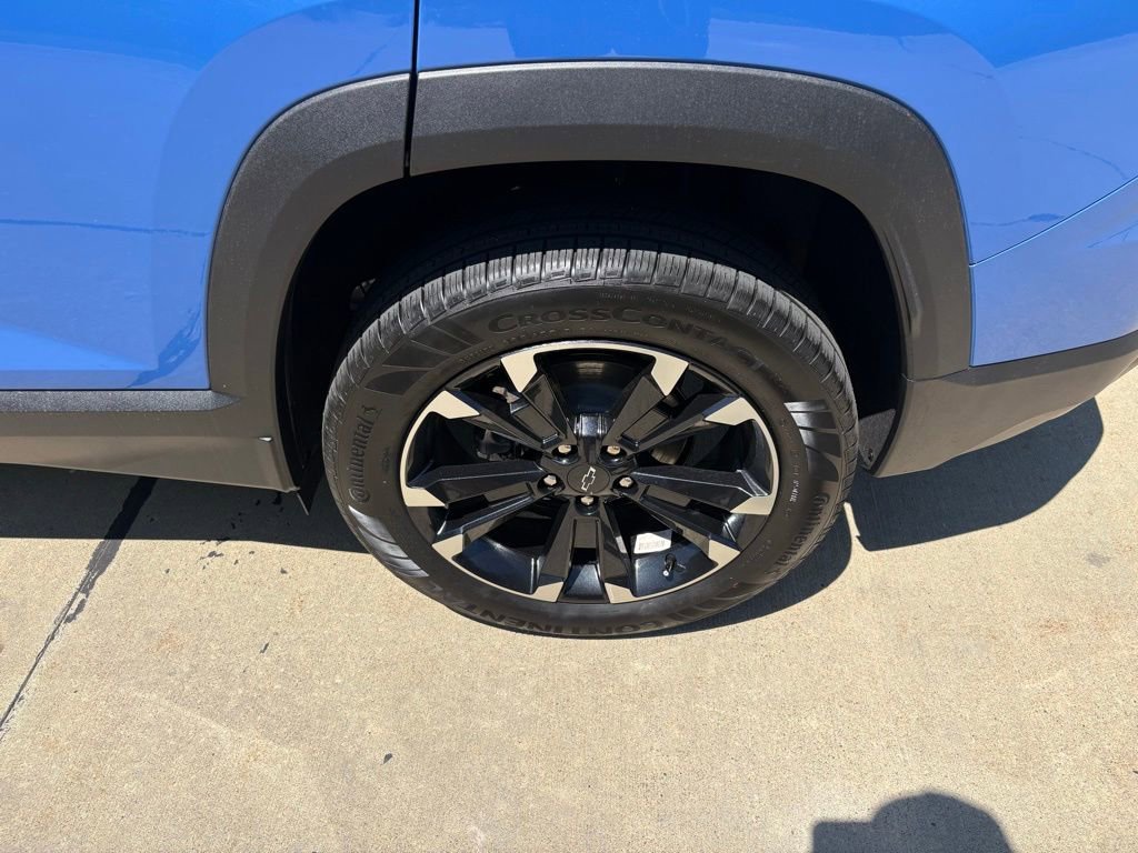New 2026 Chevrolet Equinox RS w/ LPO, Floor Liner Package FWD image 51