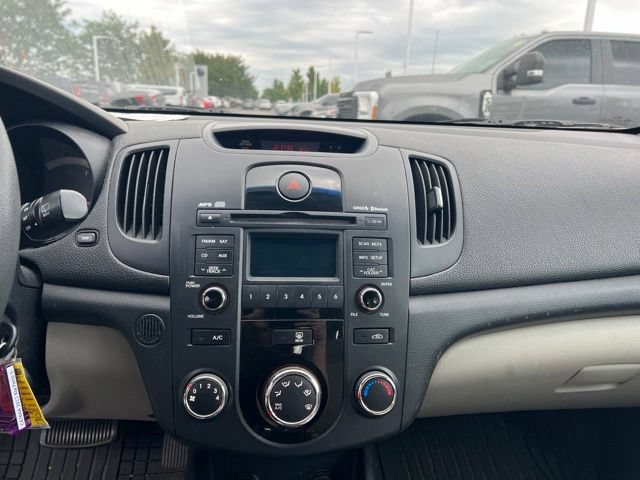 Used 2011 Kia Forte EX FWD image 17