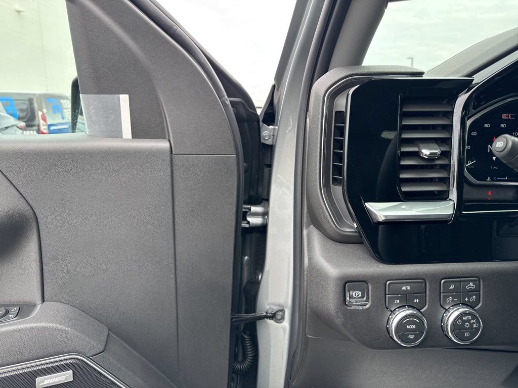 New 2026 GMC Sierra 1500 Elevation AWD/4WD image 14