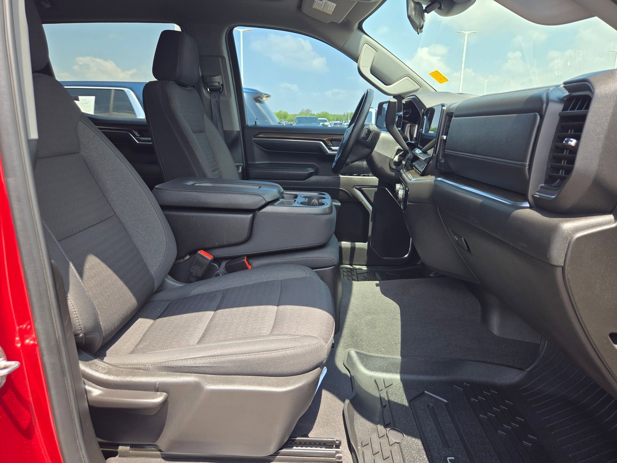 Used 2023 Chevrolet Silverado 1500 RST AWD/4WD image 23