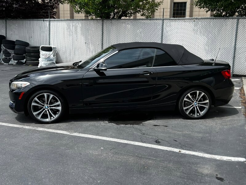 Used 2017 BMW 230i Convertible w/ Driving Assistance Package RWD image 6
