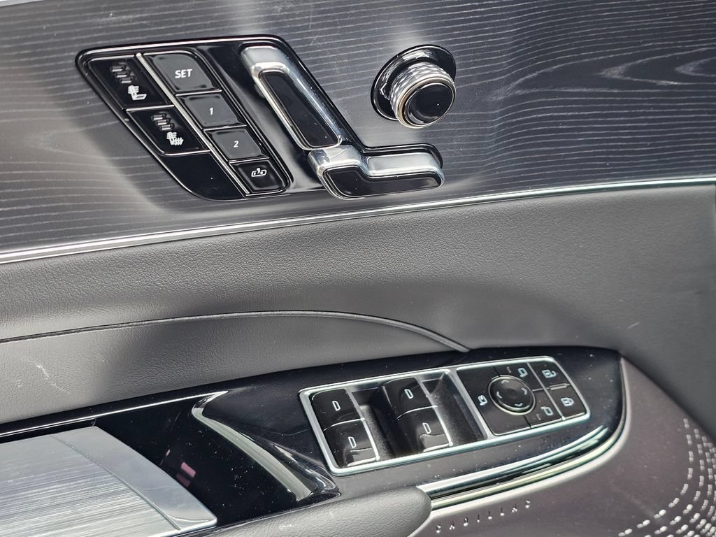 New 2026 Cadillac Lyriq Sport AWD/4WD image 22