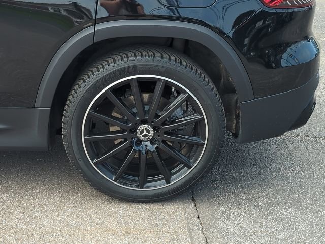 Used 2023 Mercedes-Benz GLB 250 4MATIC image 14