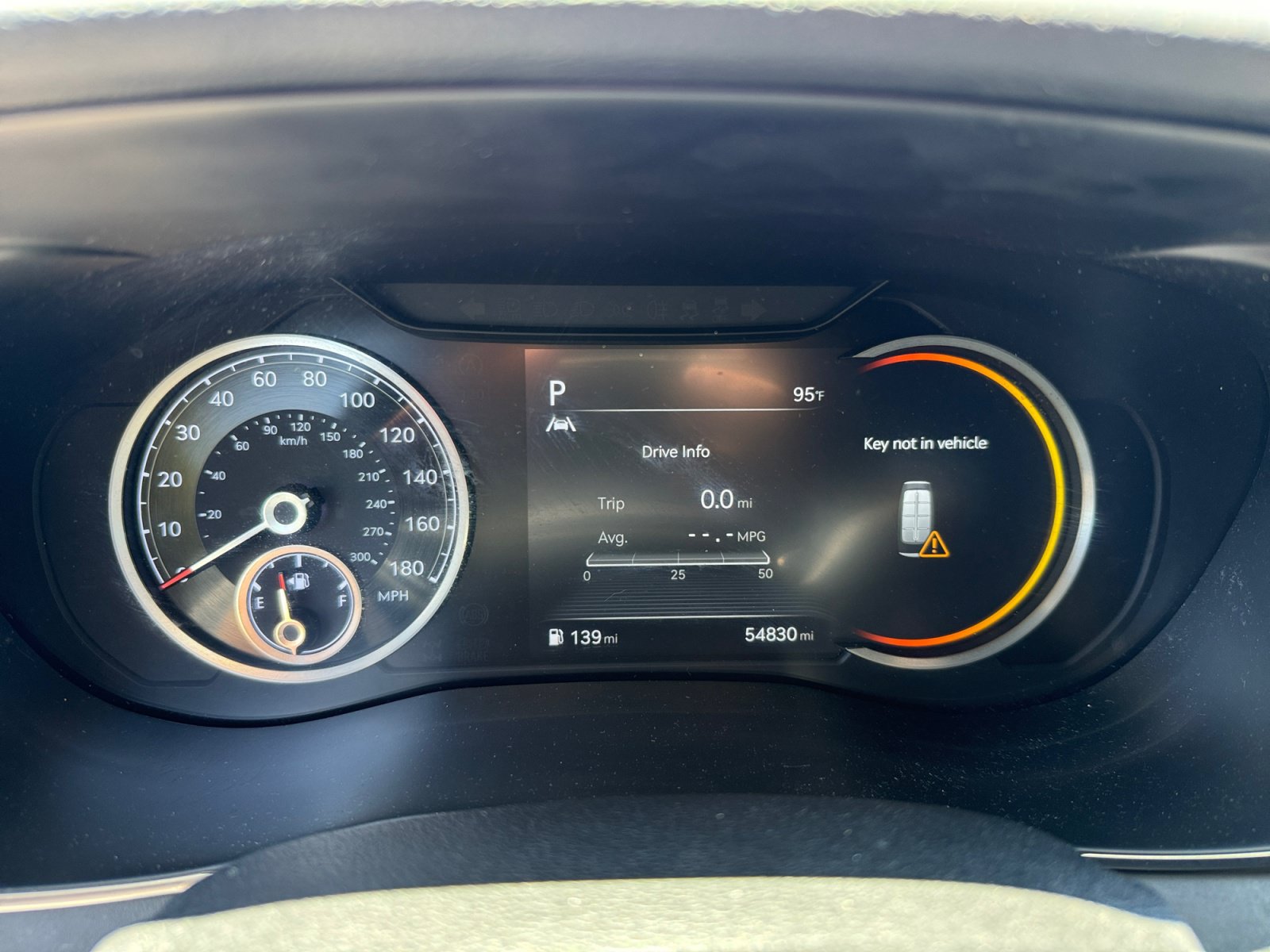 Used 2022 Genesis G70 3.3T RWD image 11