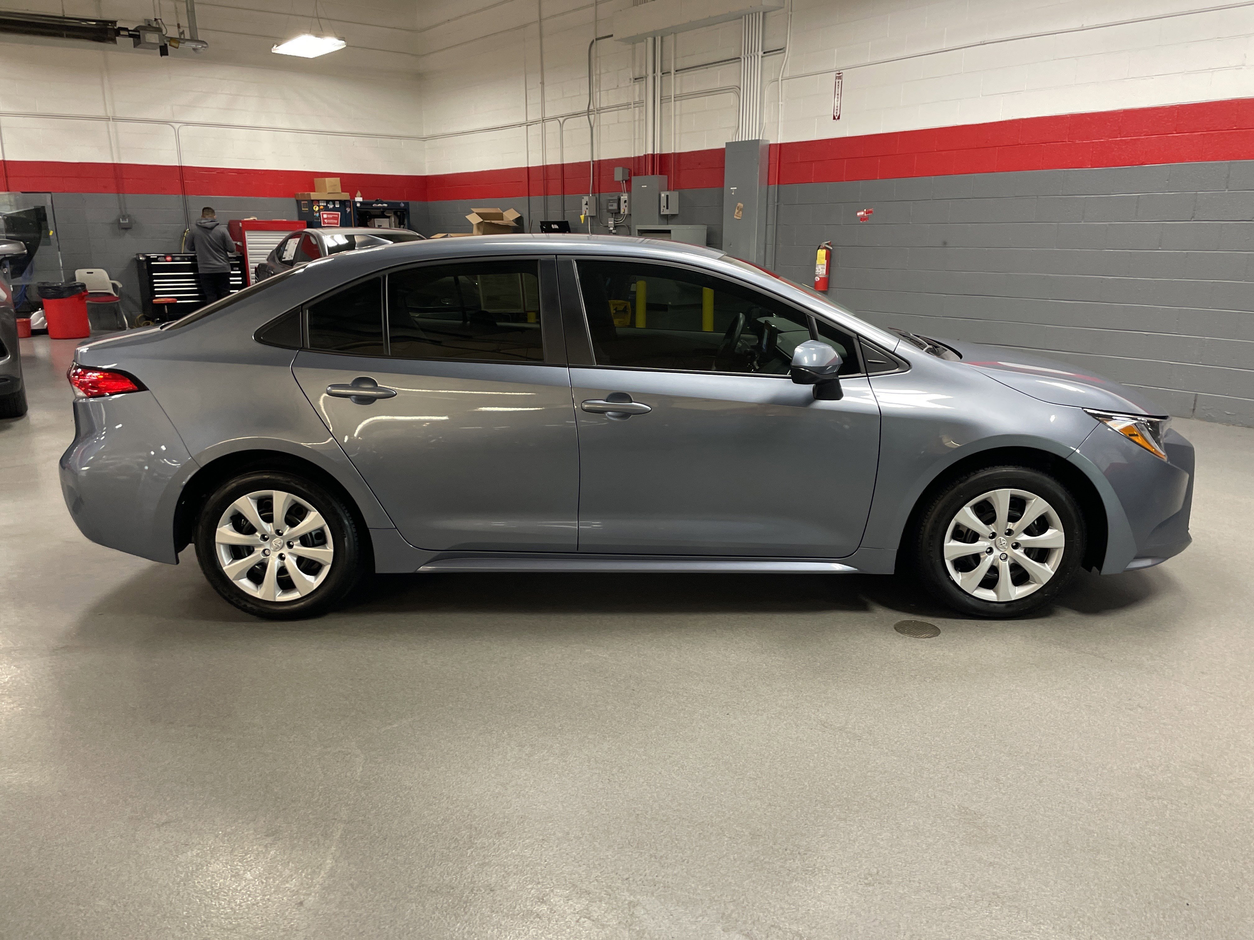 Certified 2025 Toyota Corolla LE image 11