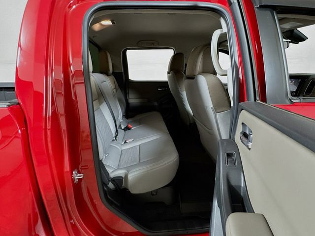 Used 2024 Nissan Frontier SV w/ SV Convenience Package RWD image 24
