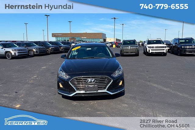 Used 2019 Hyundai Sonata SE FWD image 2