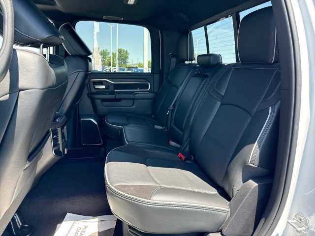 Used 2025 RAM 2500 Laramie AWD/4WD image 23
