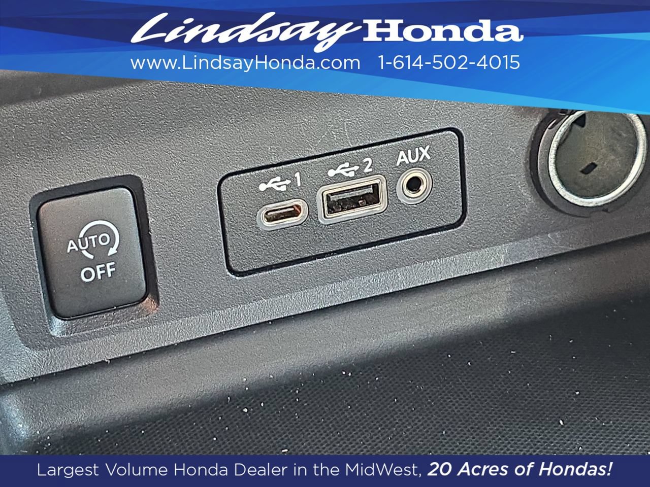 Used 2024 Nissan Sentra SV FWD image 36