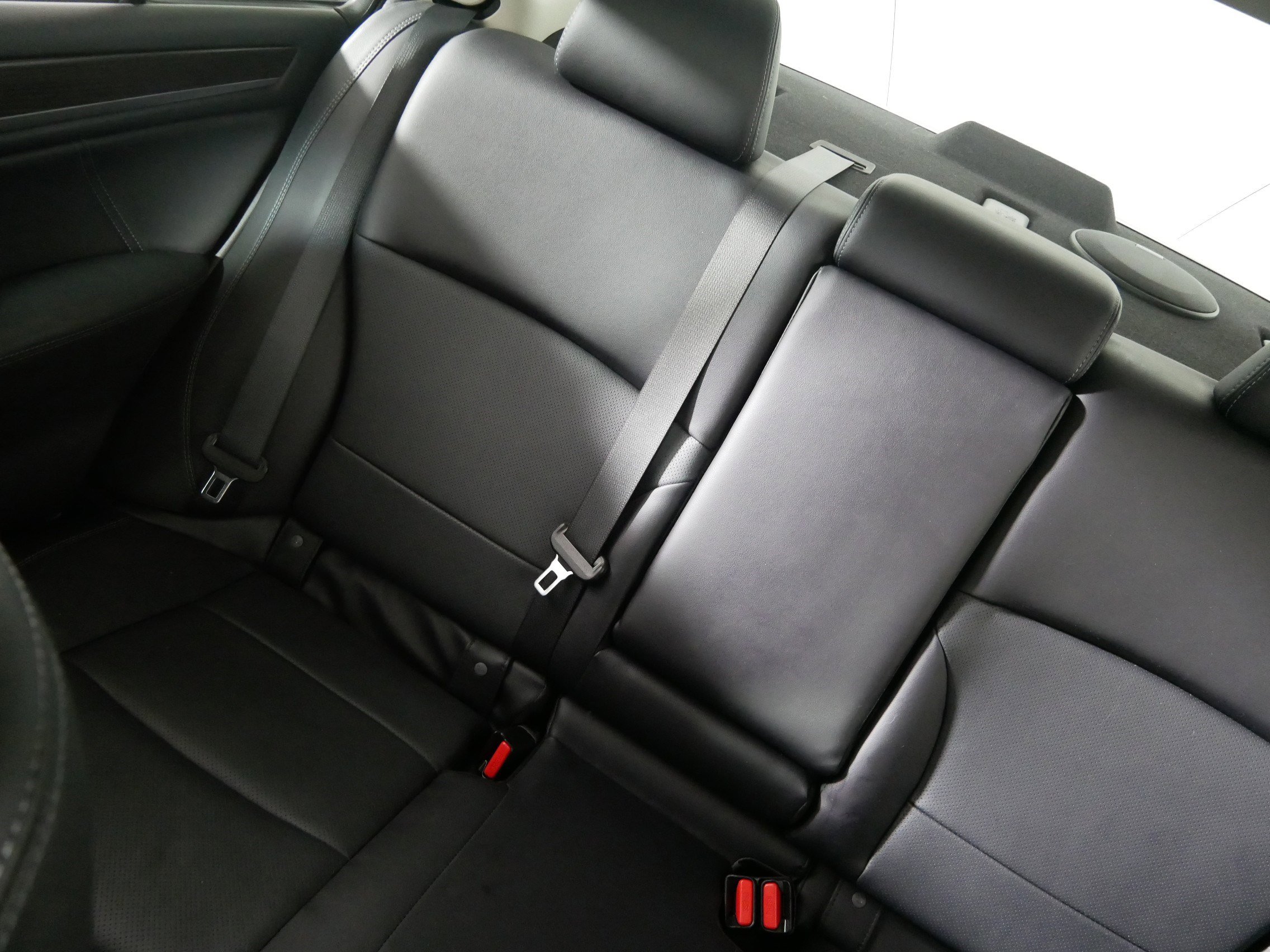 Used 2018 Subaru Legacy 3.6R Limited image 12