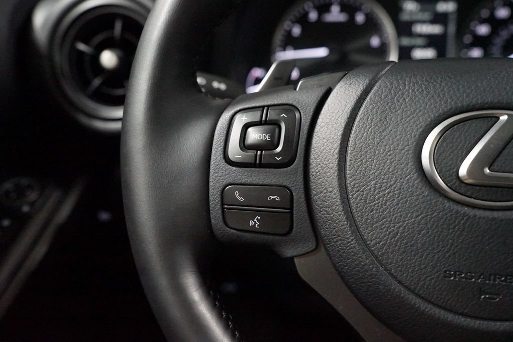 Used 2025 Lexus IS 350 F Sport RWD image 14