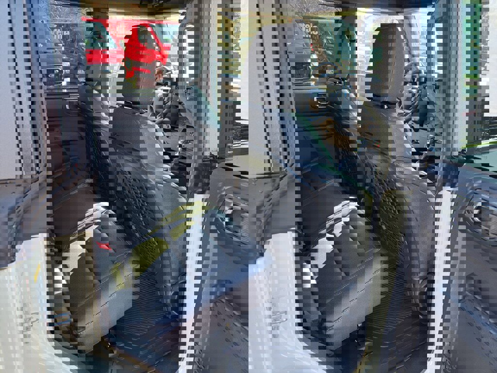 New 2025 Ford Bronco Badlands image 25