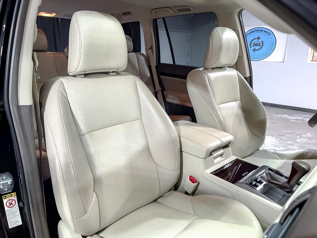 Used 2017 Lexus GX 460 image 17