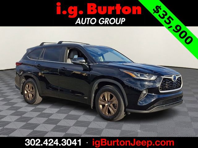 Used 2023 Toyota Highlander Bronze Edition