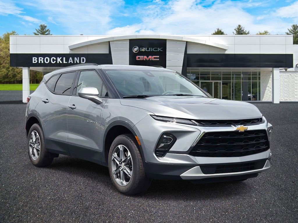 Used 2024 Chevrolet Blazer LT w/ Convenience Package FWD image 1
