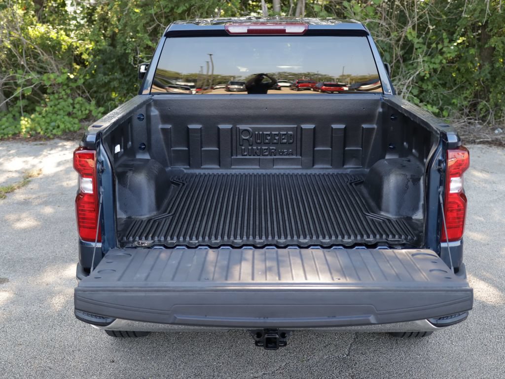 Used 2023 Chevrolet Silverado 1500 LT AWD/4WD image 27