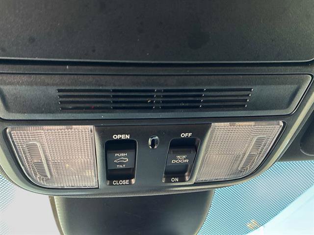 Used 2023 Honda Odyssey Sport image 40