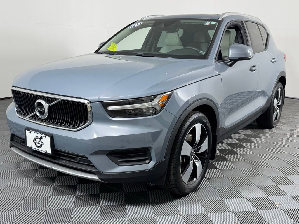 Used 2020 Volvo XC40 T5 Momentum w/ Premium Package AWD/4WD image 10