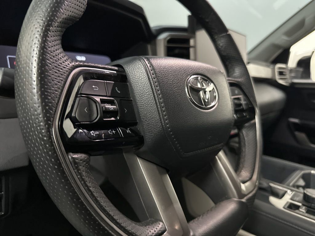 Used 2023 Toyota Tundra Limited image 29