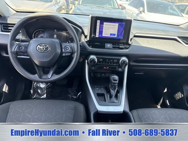 Used 2023 Toyota RAV4 XLE FWD image 14