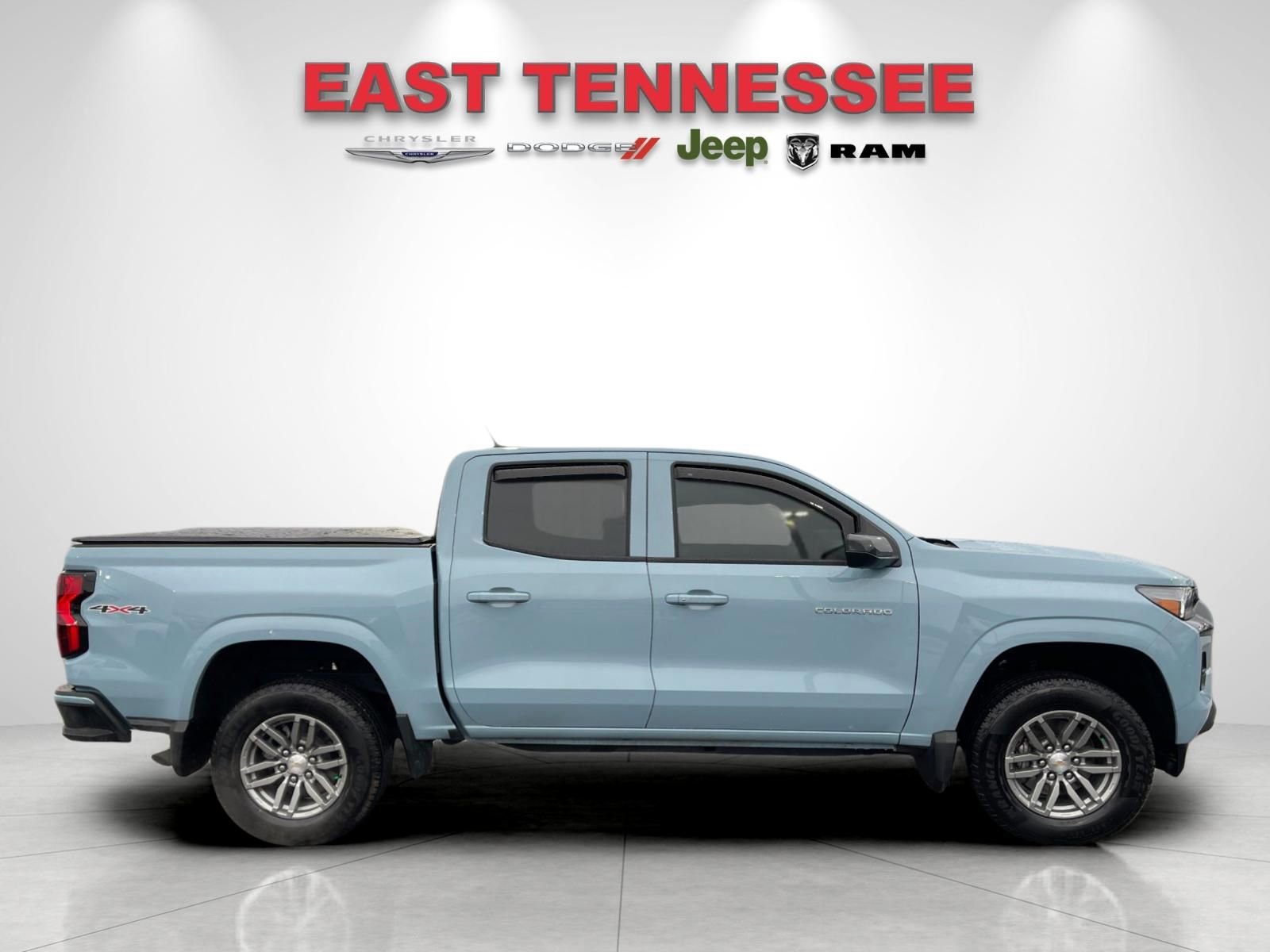 Used 2025 Chevrolet Colorado LT image 2