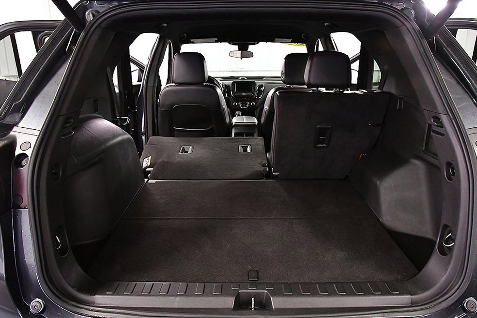 Used 2023 Chevrolet Equinox RS image 29